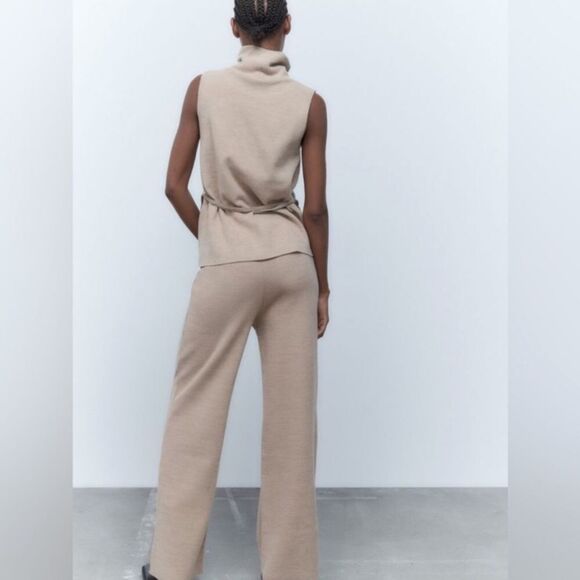 Zara Mock Neck Belted Sleeveless Top - Picture 2 of 6